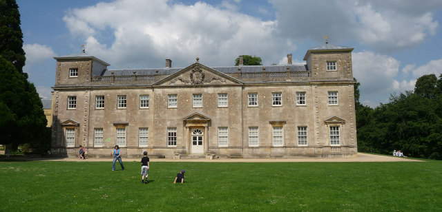 Lydiard Park | Picniq